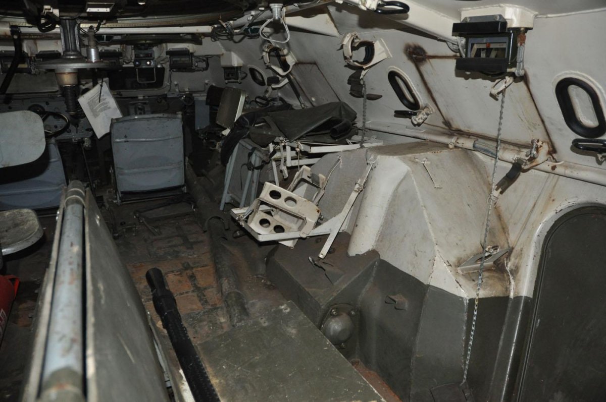 БТР 80 изнутри