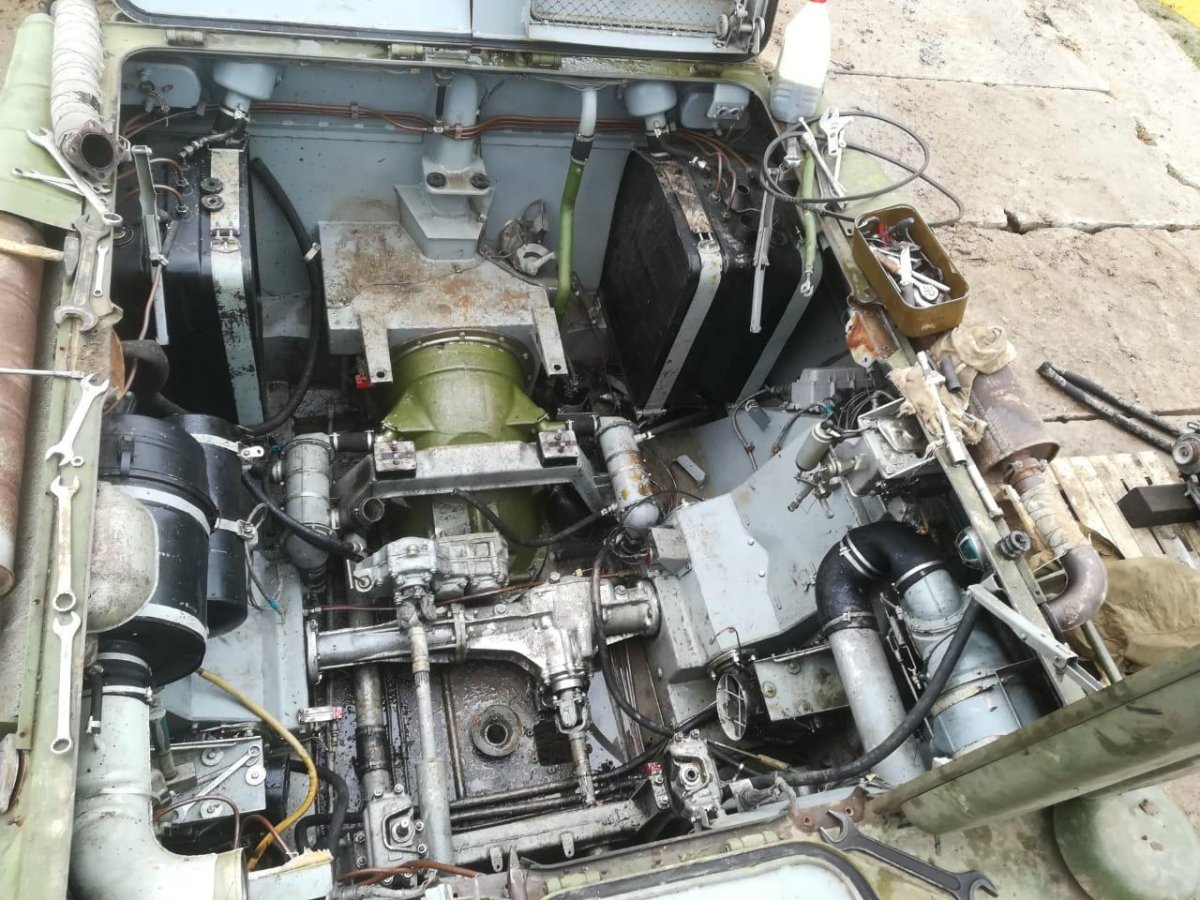 БТР 80 мотор