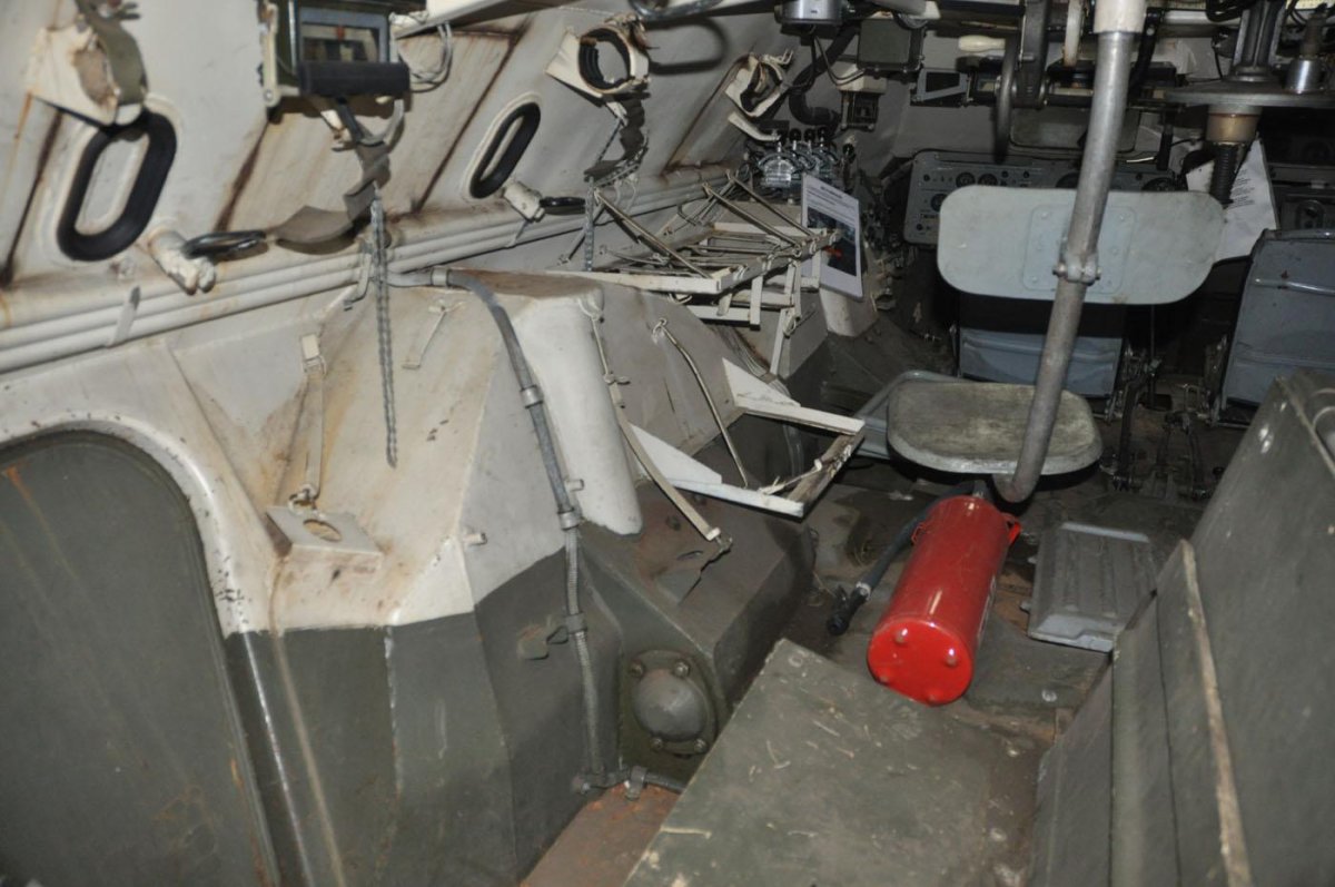 БТР 80 изнутри