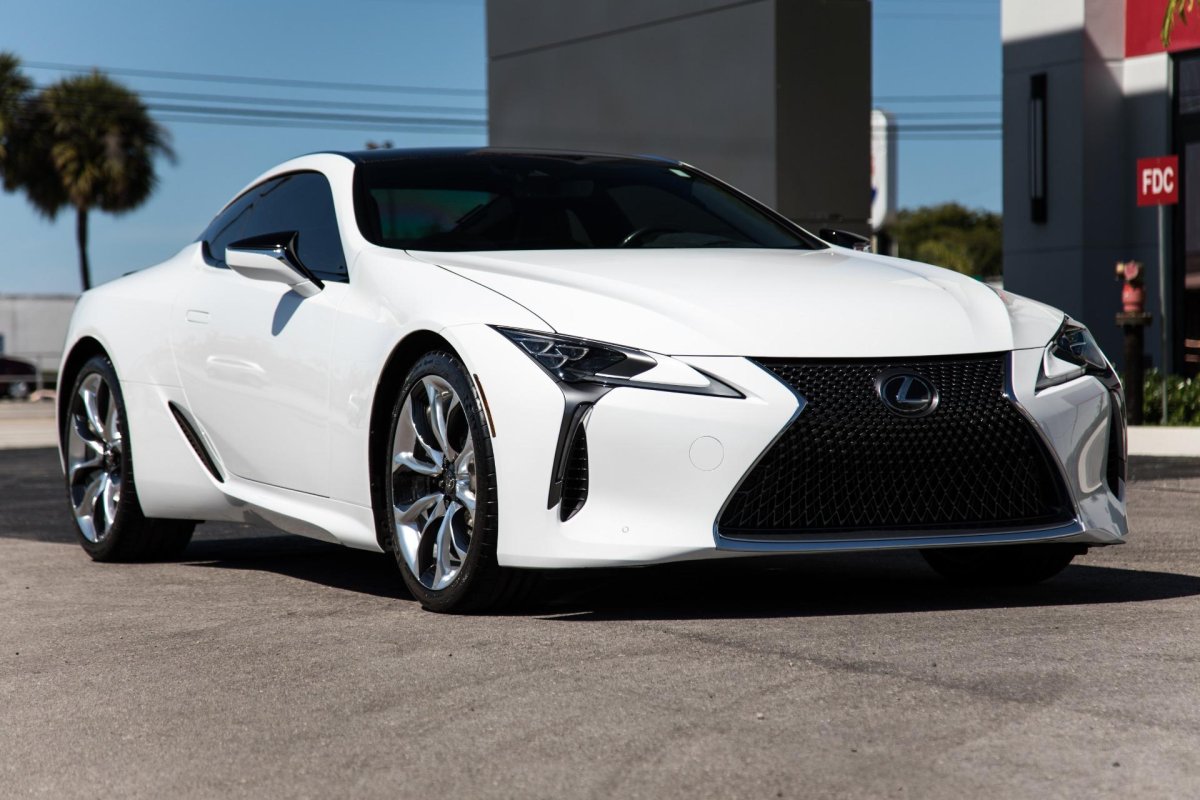 Lexus lc500 White