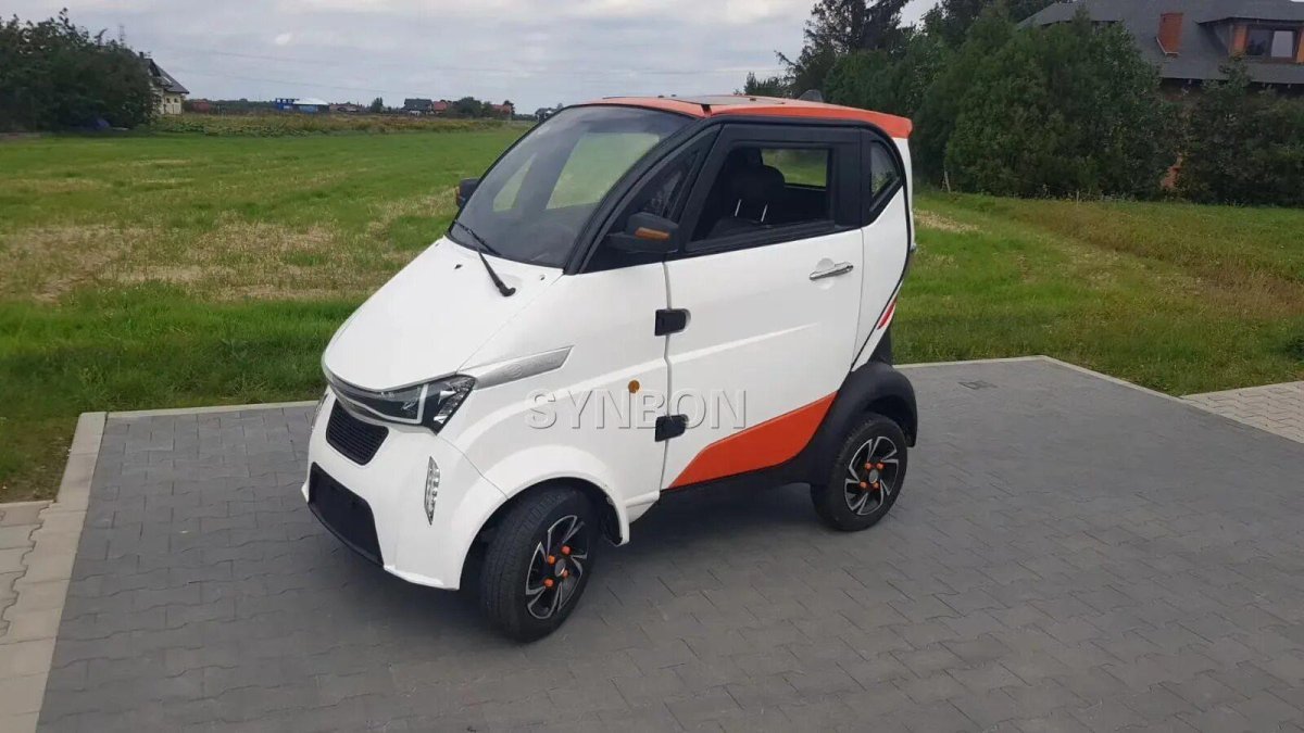 Мини электромобиль 4 местный