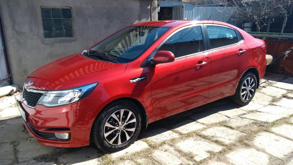 Kia Rio Red 2021