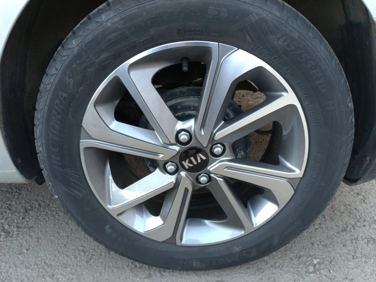 Диск Киа r15 оригинал