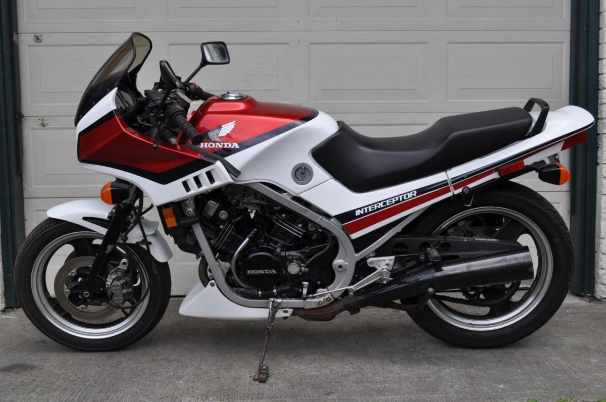 Honda vf500