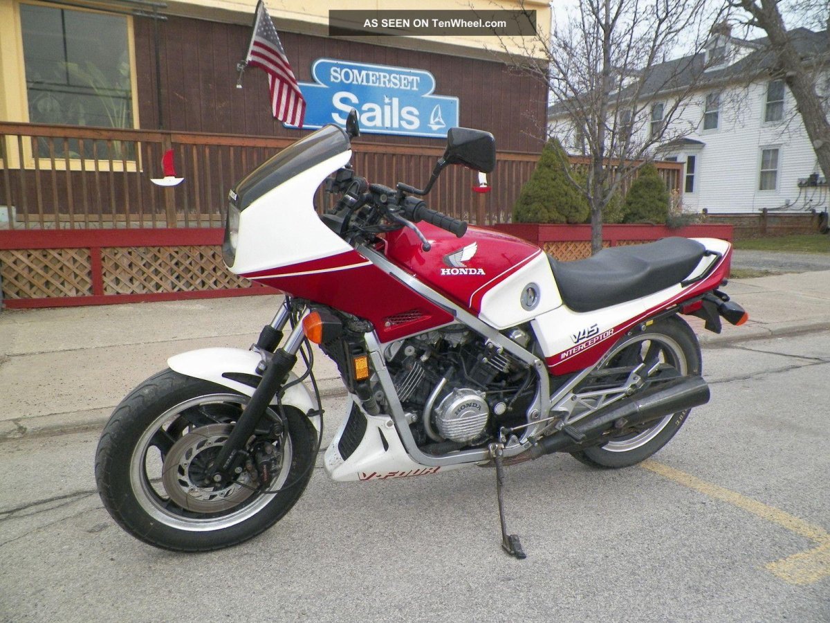Honda v45 Interceptor