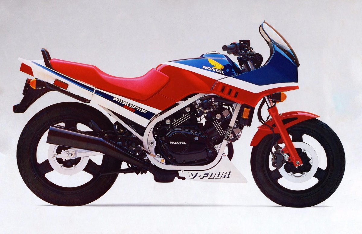 Honda vf750f 1986