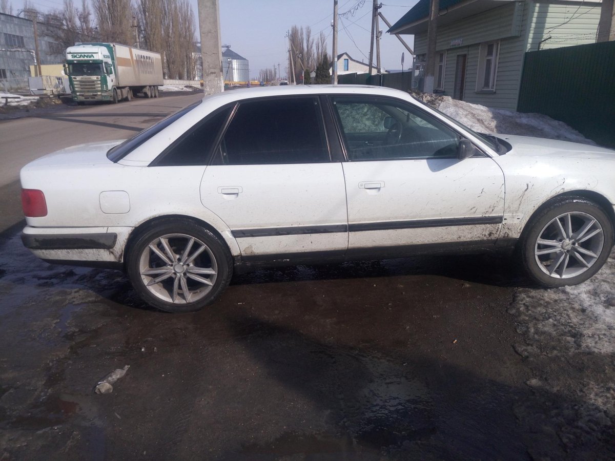 Ауди 100 r17