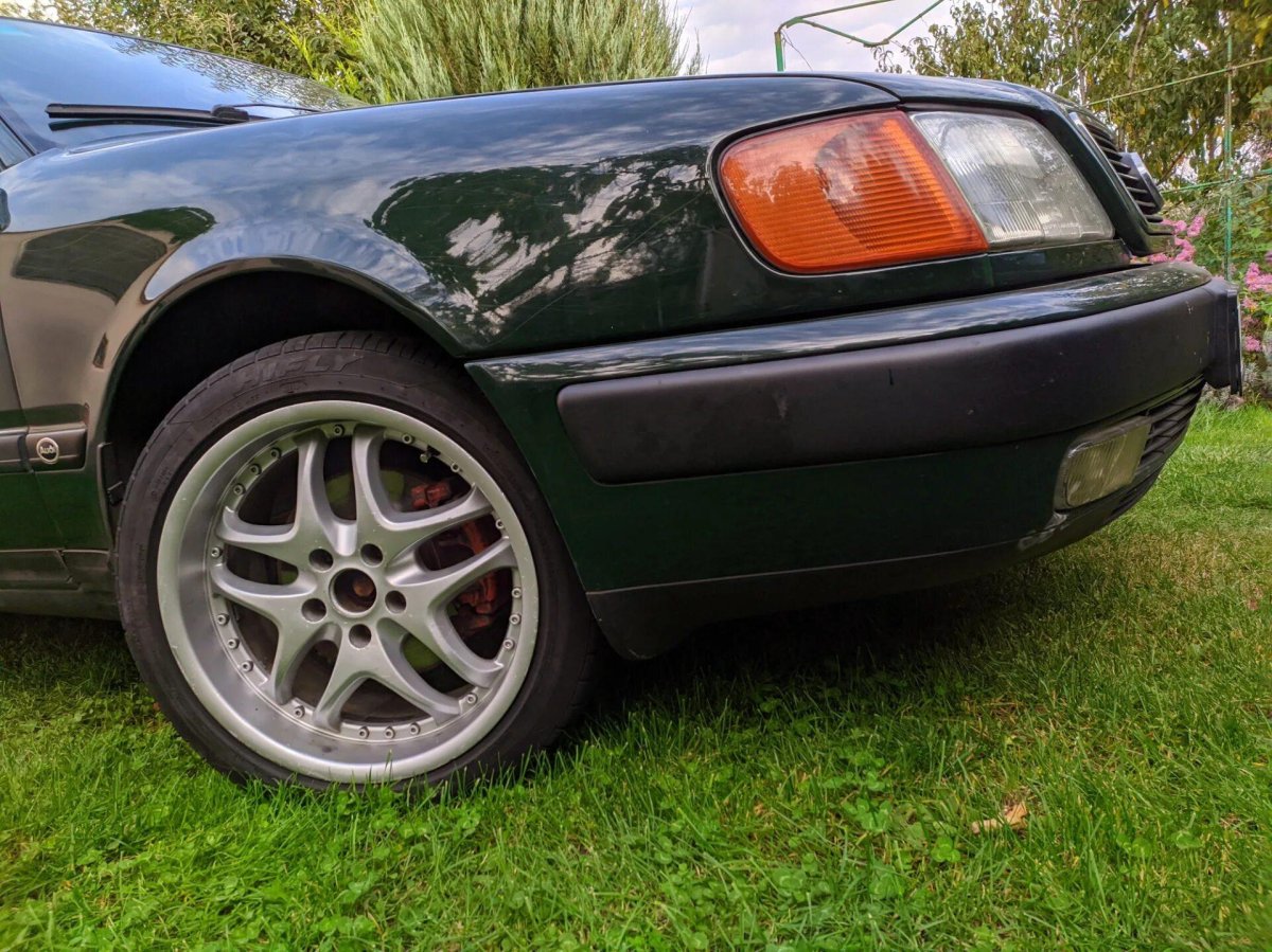 Ауди 100 с4 r17