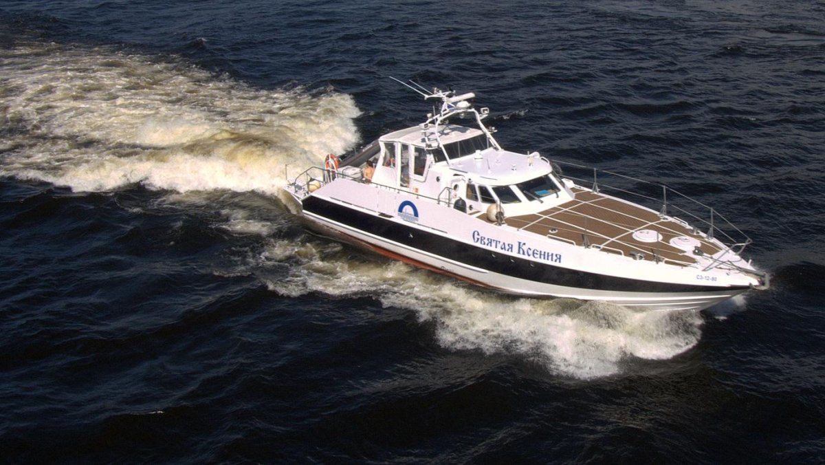 Катер связи КСВ-2168