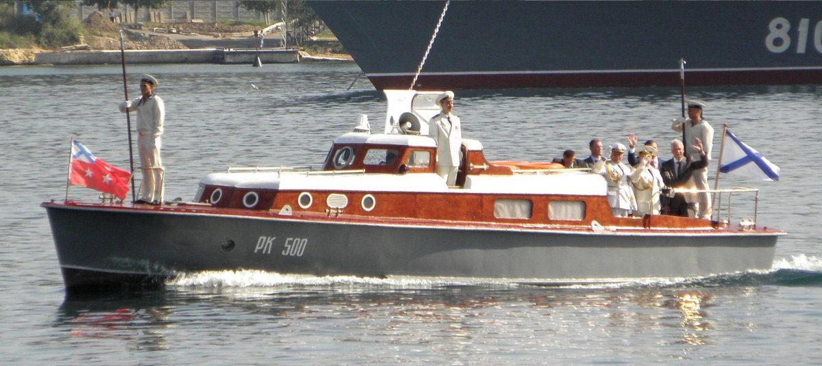 Катер Адмиральский 371