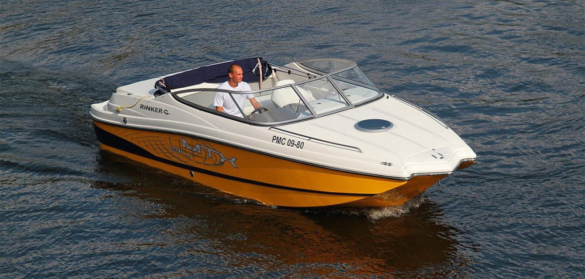 Rinker 210