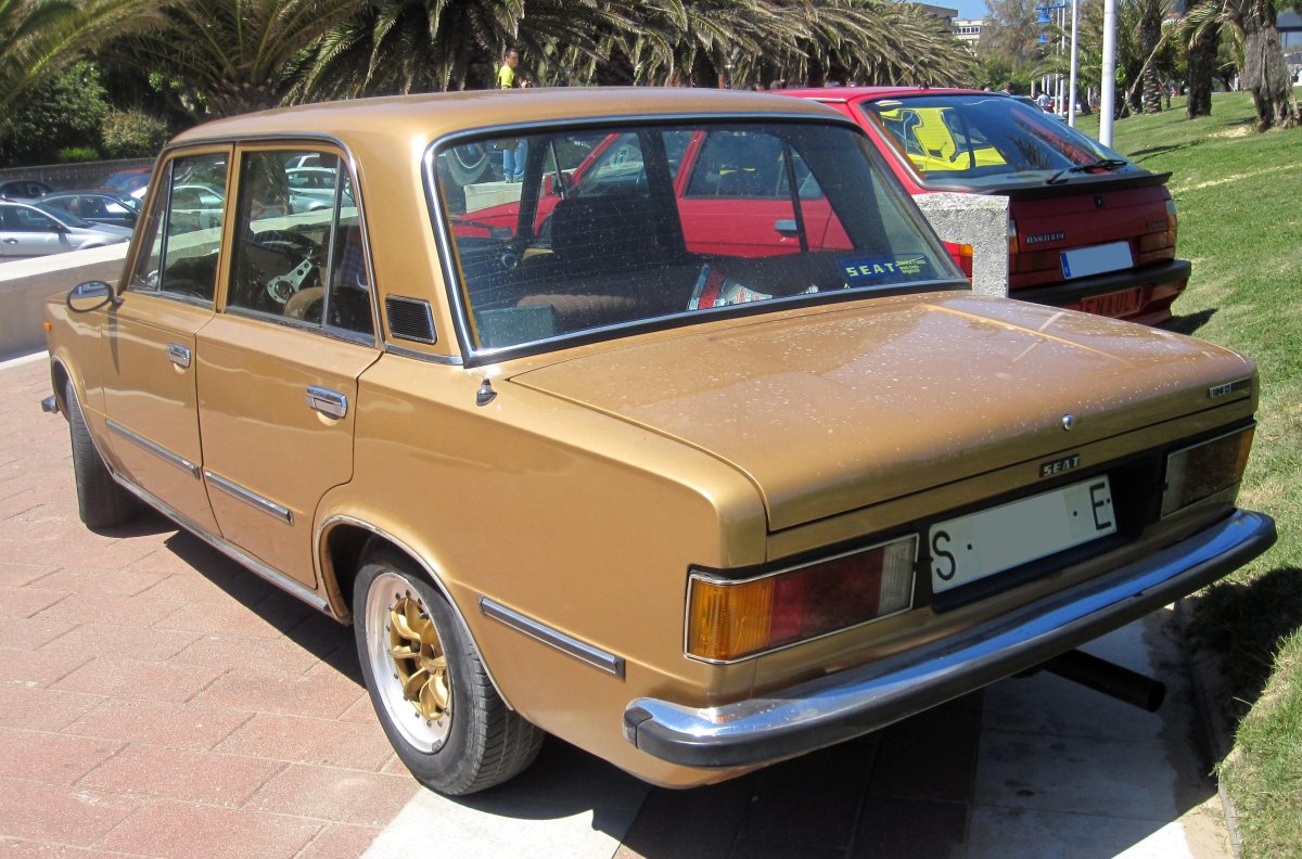 Seat 124d especial