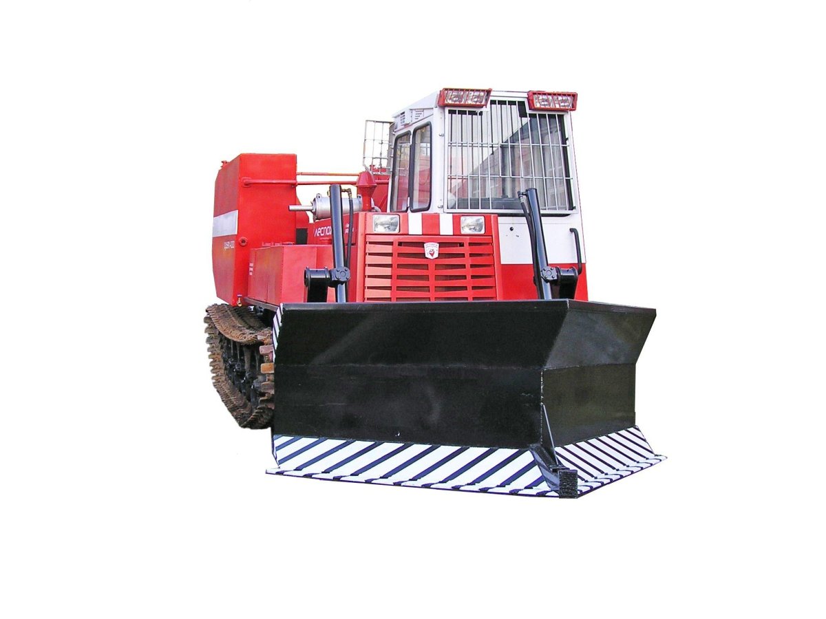 Трактор рубеж 4000 лесопожарный