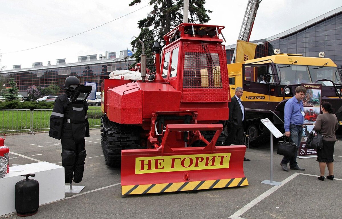 Трактор Онежец 310