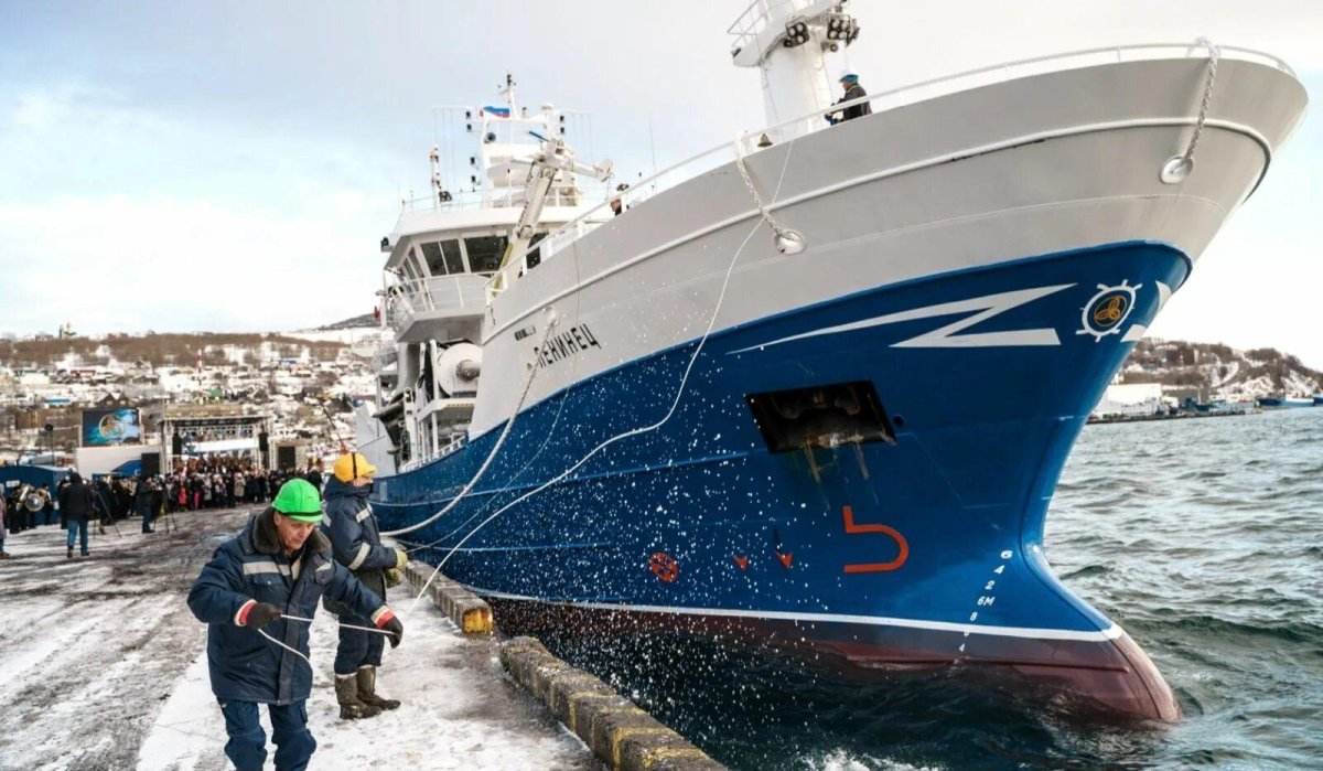 Sk-3101r траулер