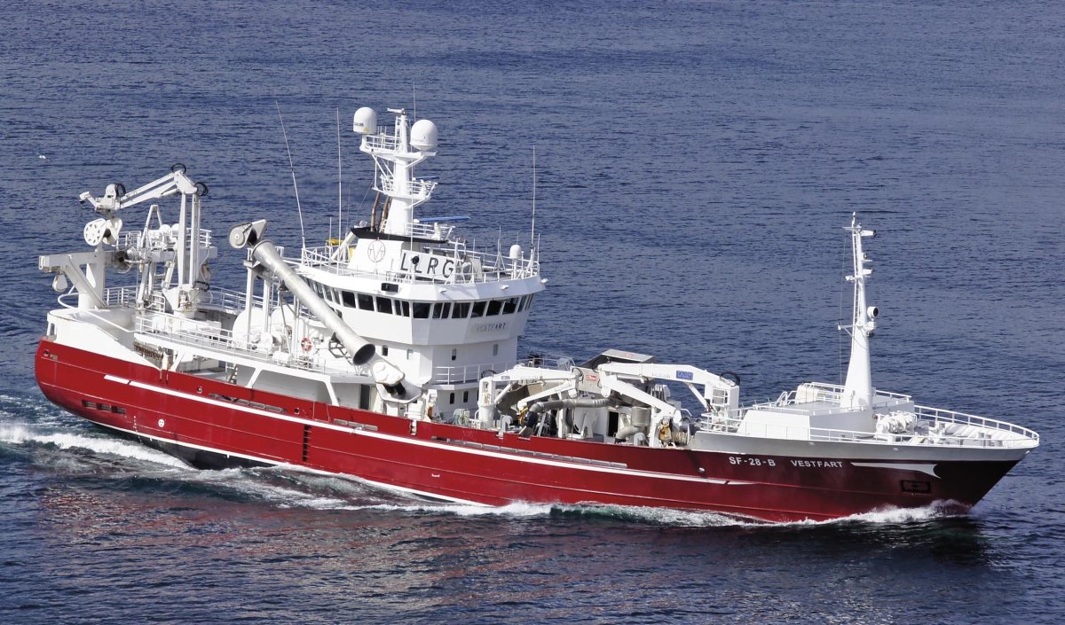 Траулер-сейнер проекта sk-3101r