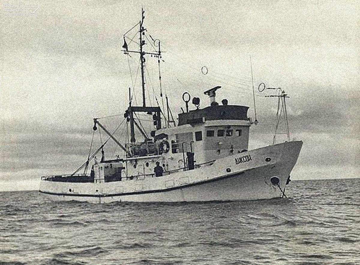 Сейнер МРС-225.