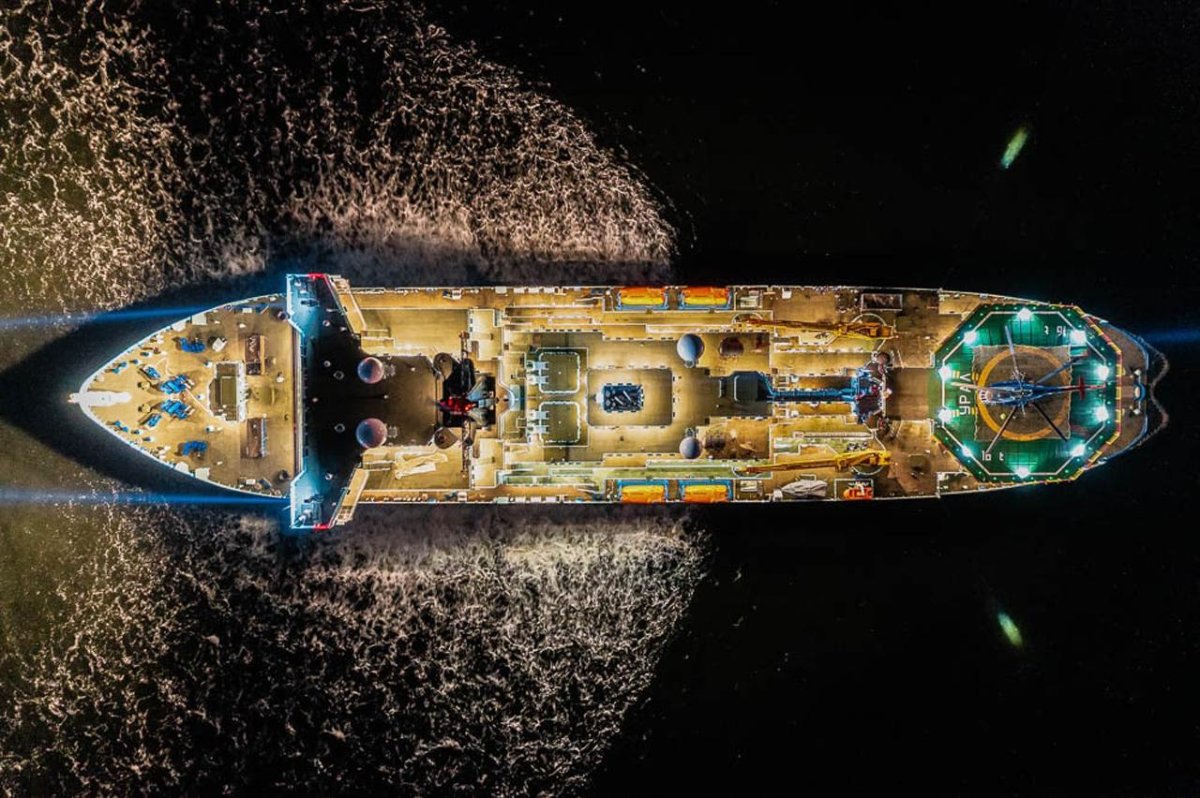 Атомный ледокол вид сверху