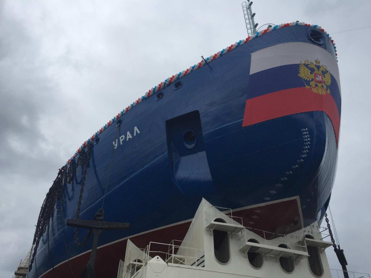 Водоизмещение ледокола Урал