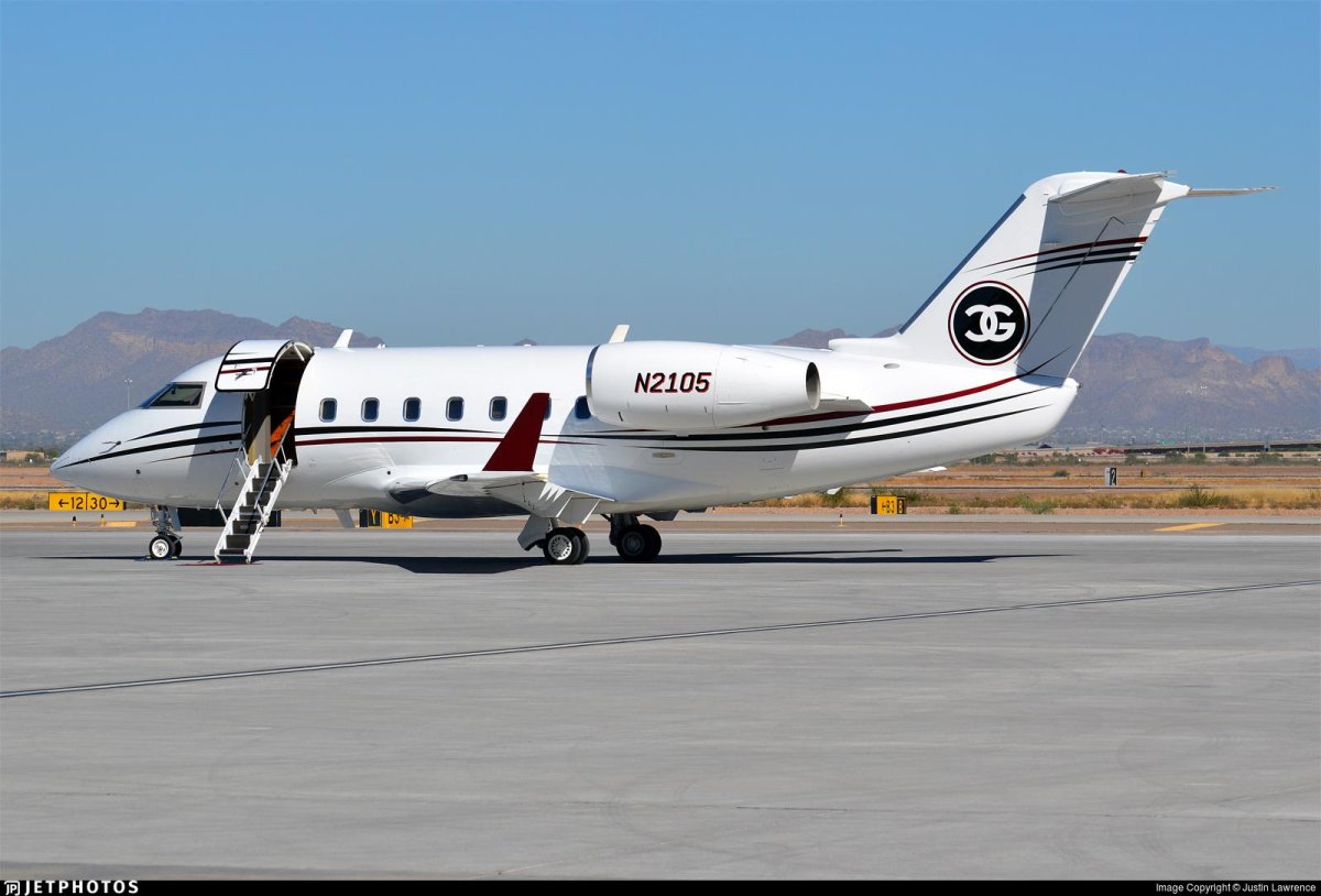 Canadair CL-600