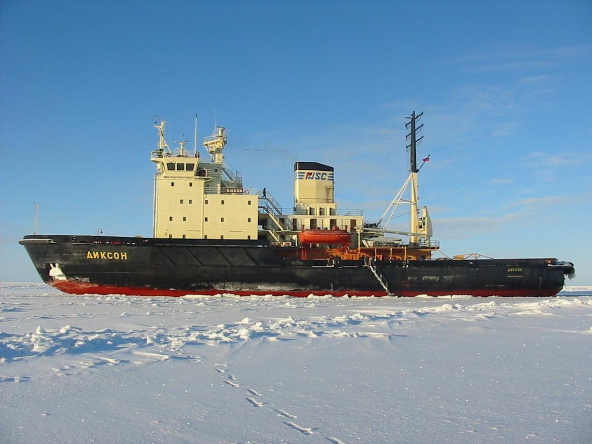 Ледокол Ермак Росморпорт