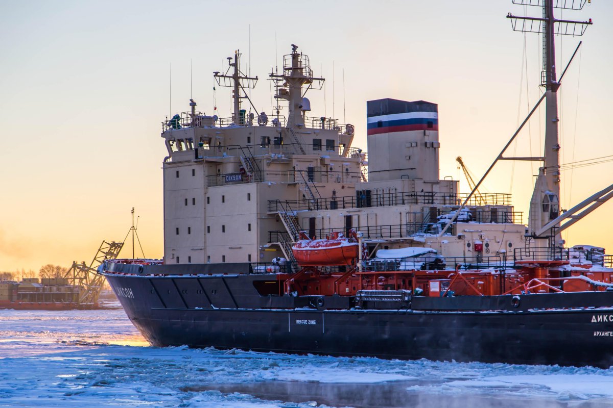 Ледокол Косолапов