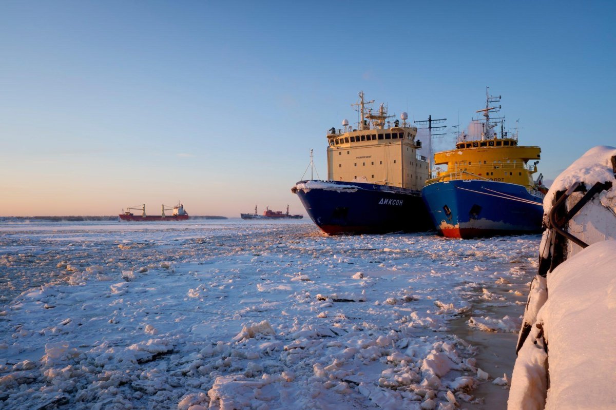 Порт Архангельск