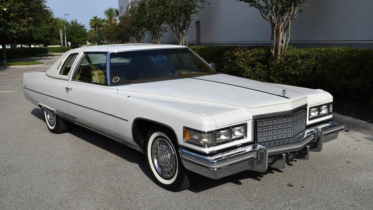 Cadillac Deville купе 1976