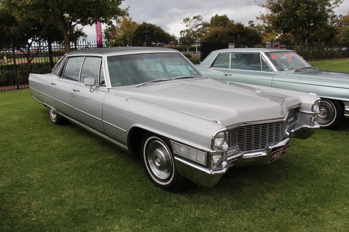 Cadillac Fleetwood 1965
