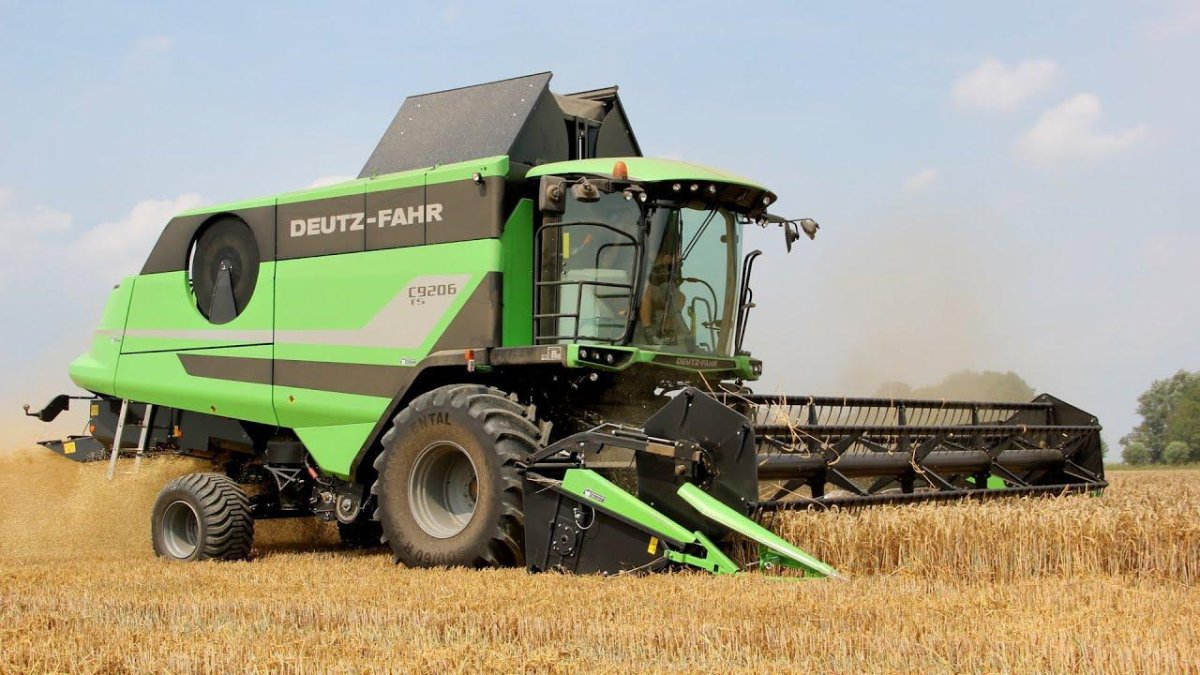 Комбайн Deutz-Fahr с9000