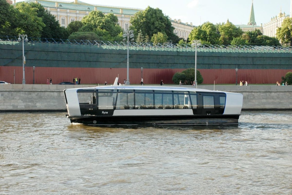 Речной электротрамвай в Москве
