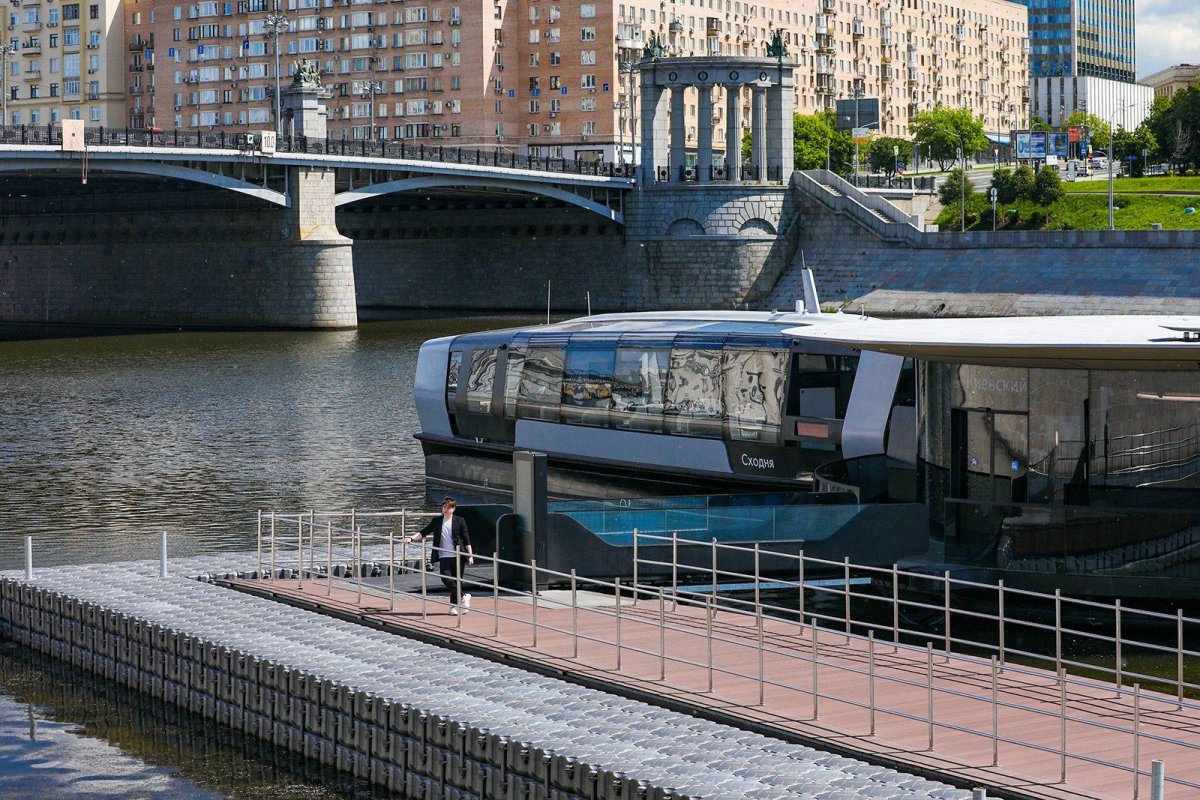 Электросуда на Москве реке