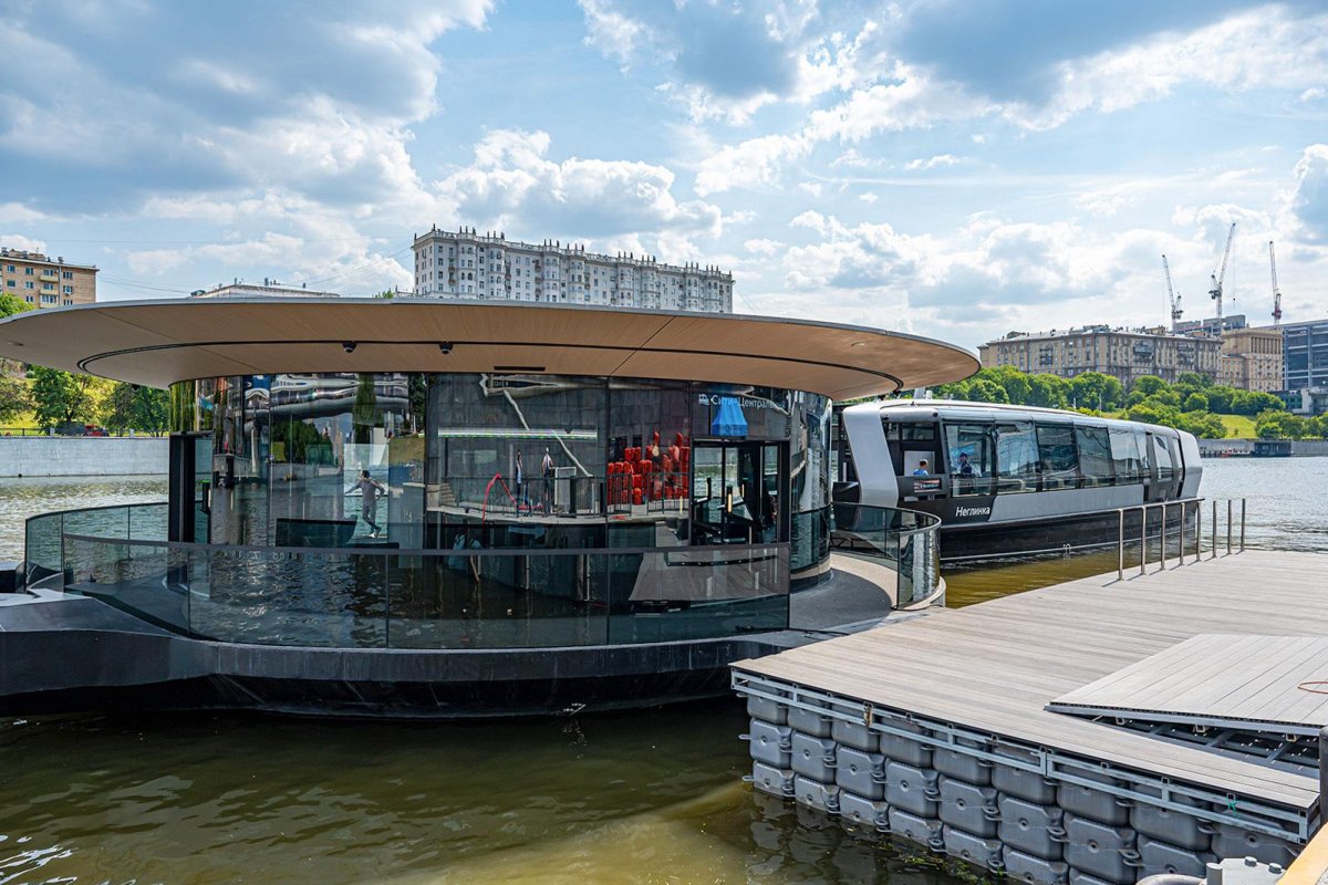 Речной трамвайчик Речной вокзал