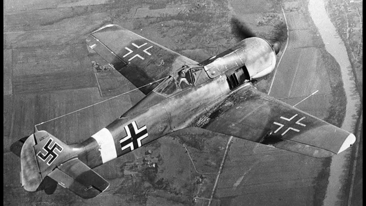 Немецкий истребитель Фокке-Вульф FW-190 a4