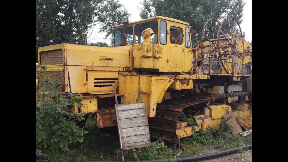 К700 Кировец трактор гусеничный