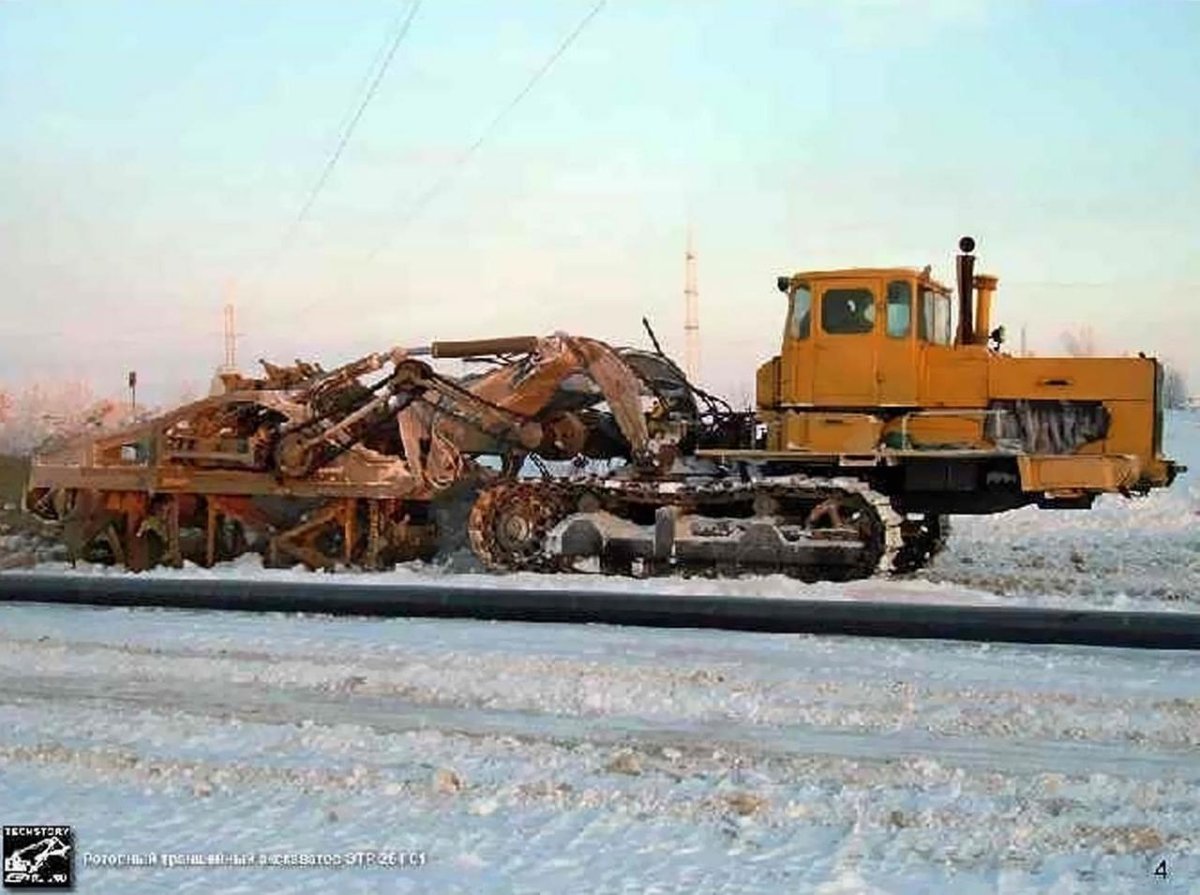 К700 Кировец трактор гусеничный