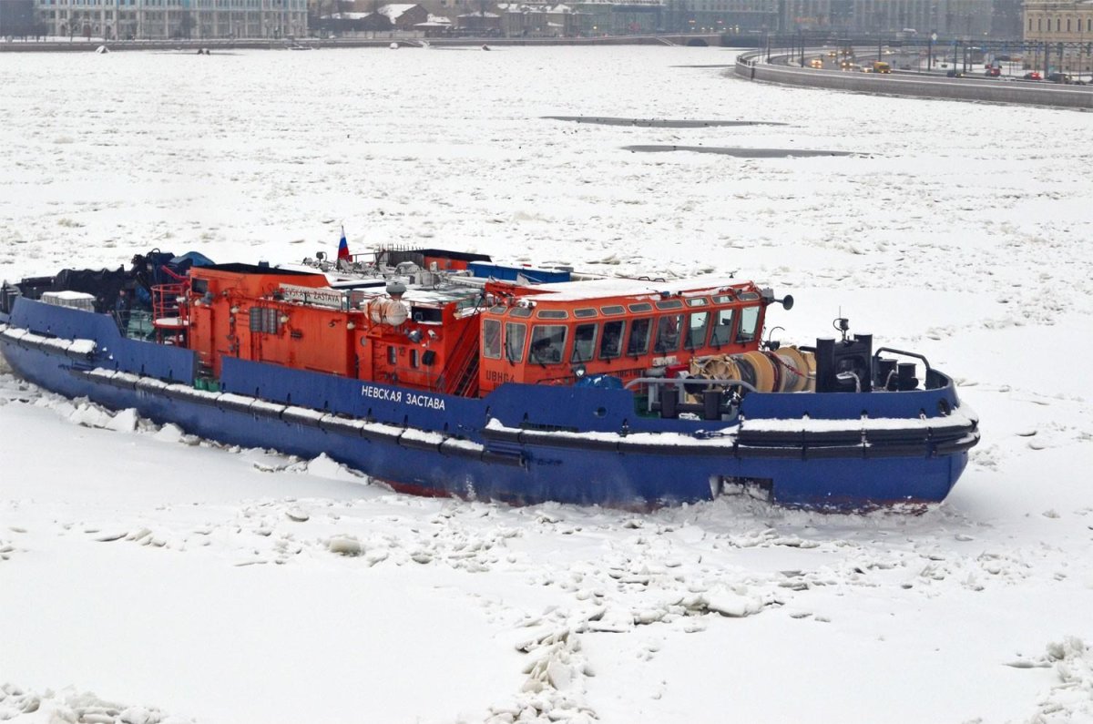 Ледокол Невская застава в Санкт-Петербурге