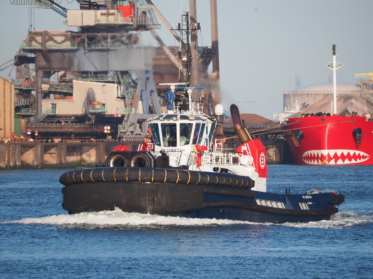 Буксирное судно