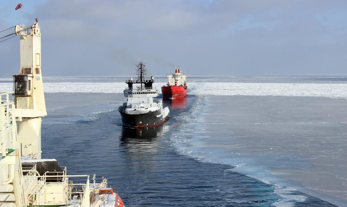 Ледокол Диксон