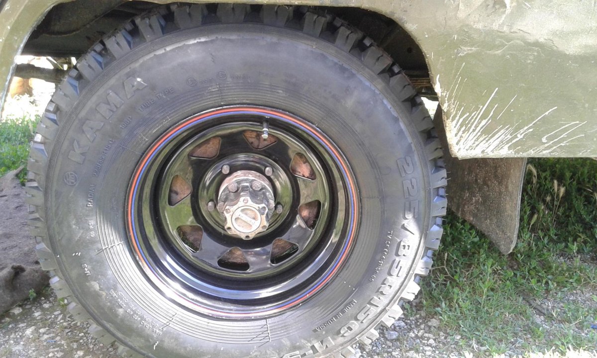 Колеса Кама и 502 р 15 на УАЗ 469