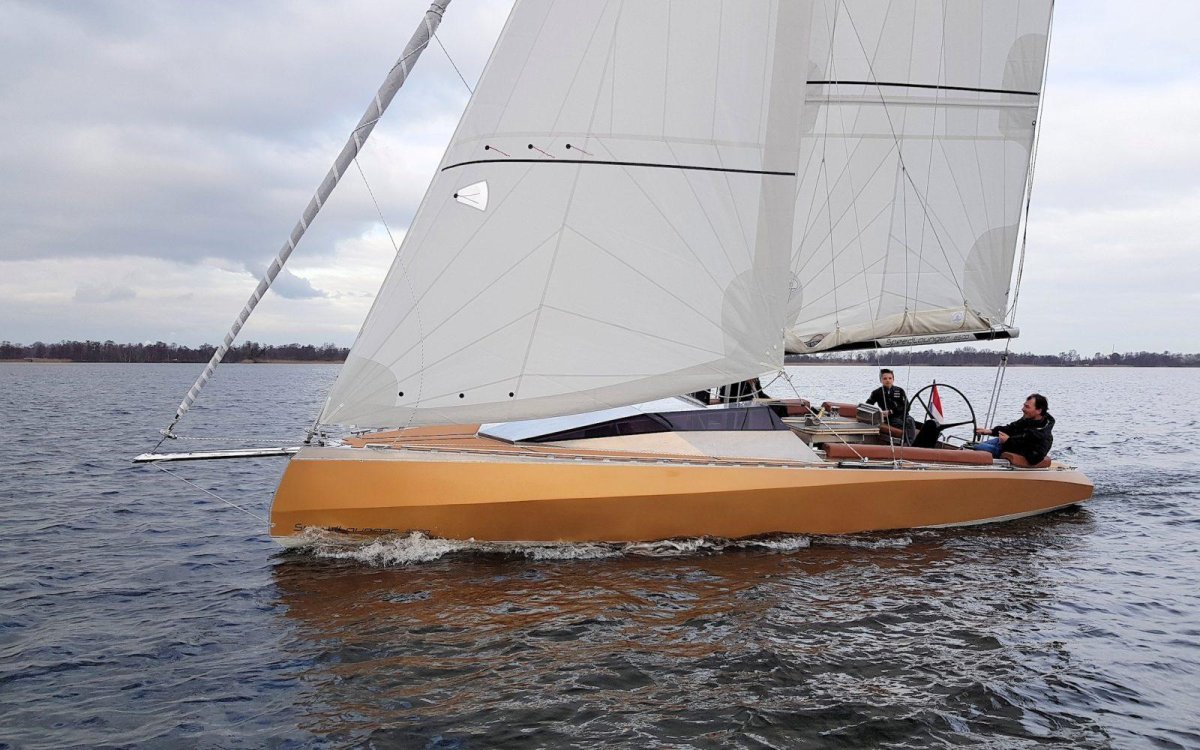 Яхта микро класса Сильвер 550