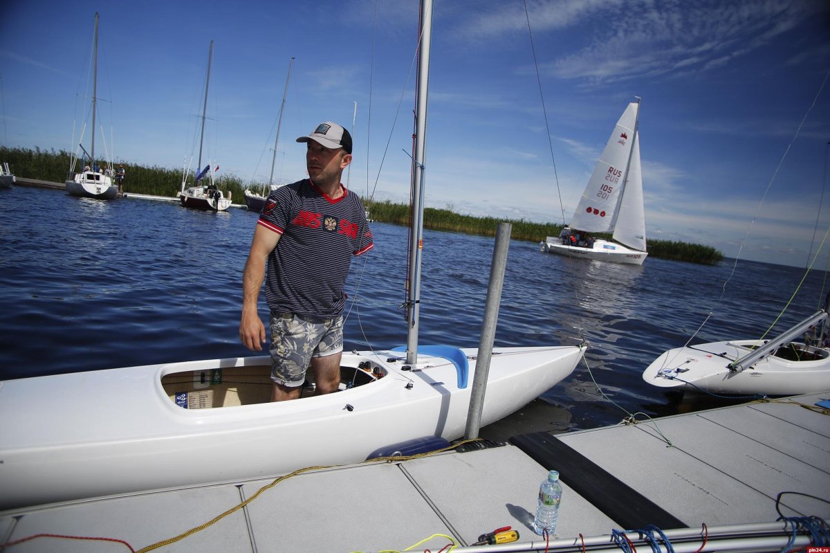 Яхта класса микро