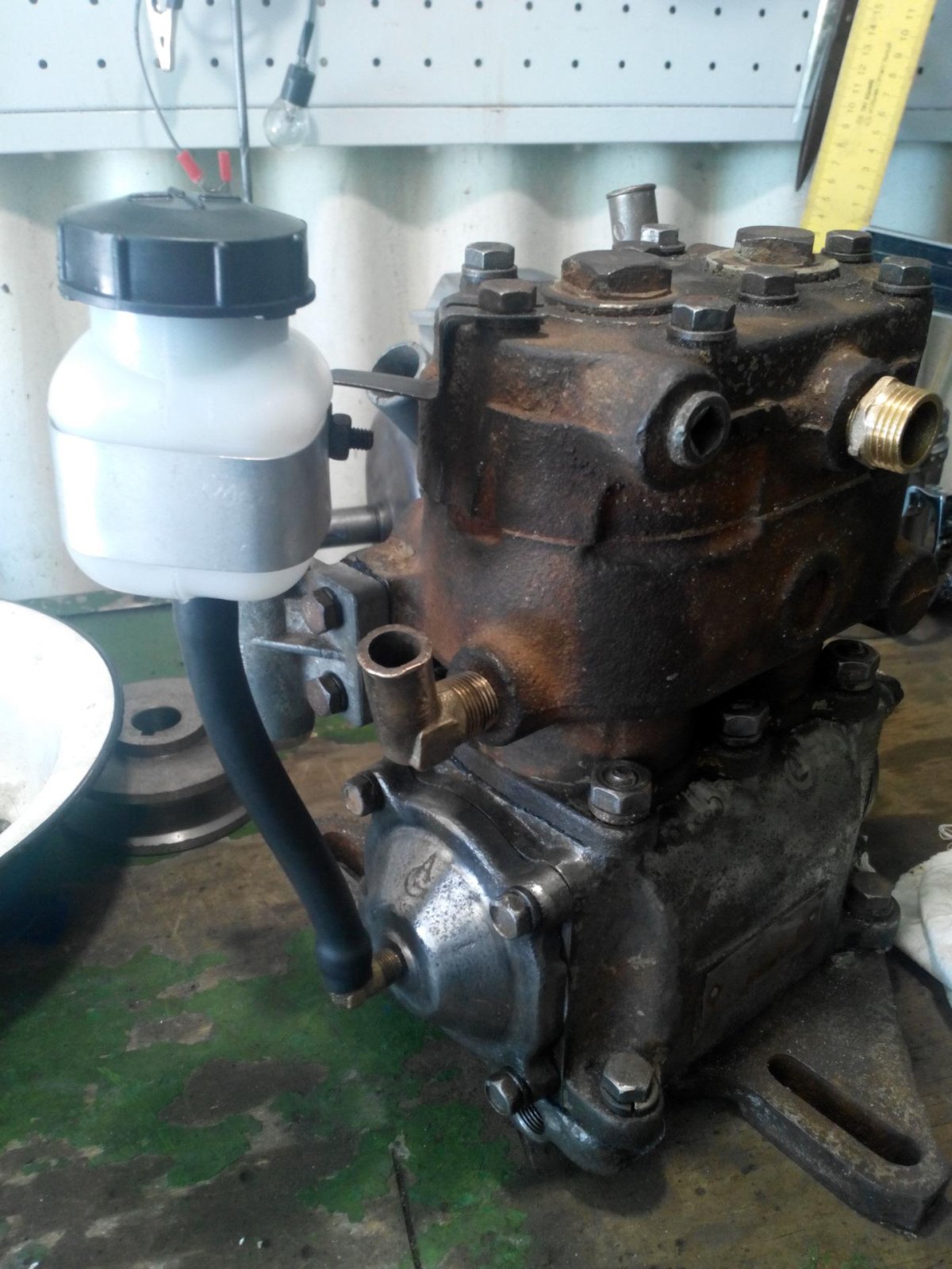 Компрессор от ЗИЛ 130