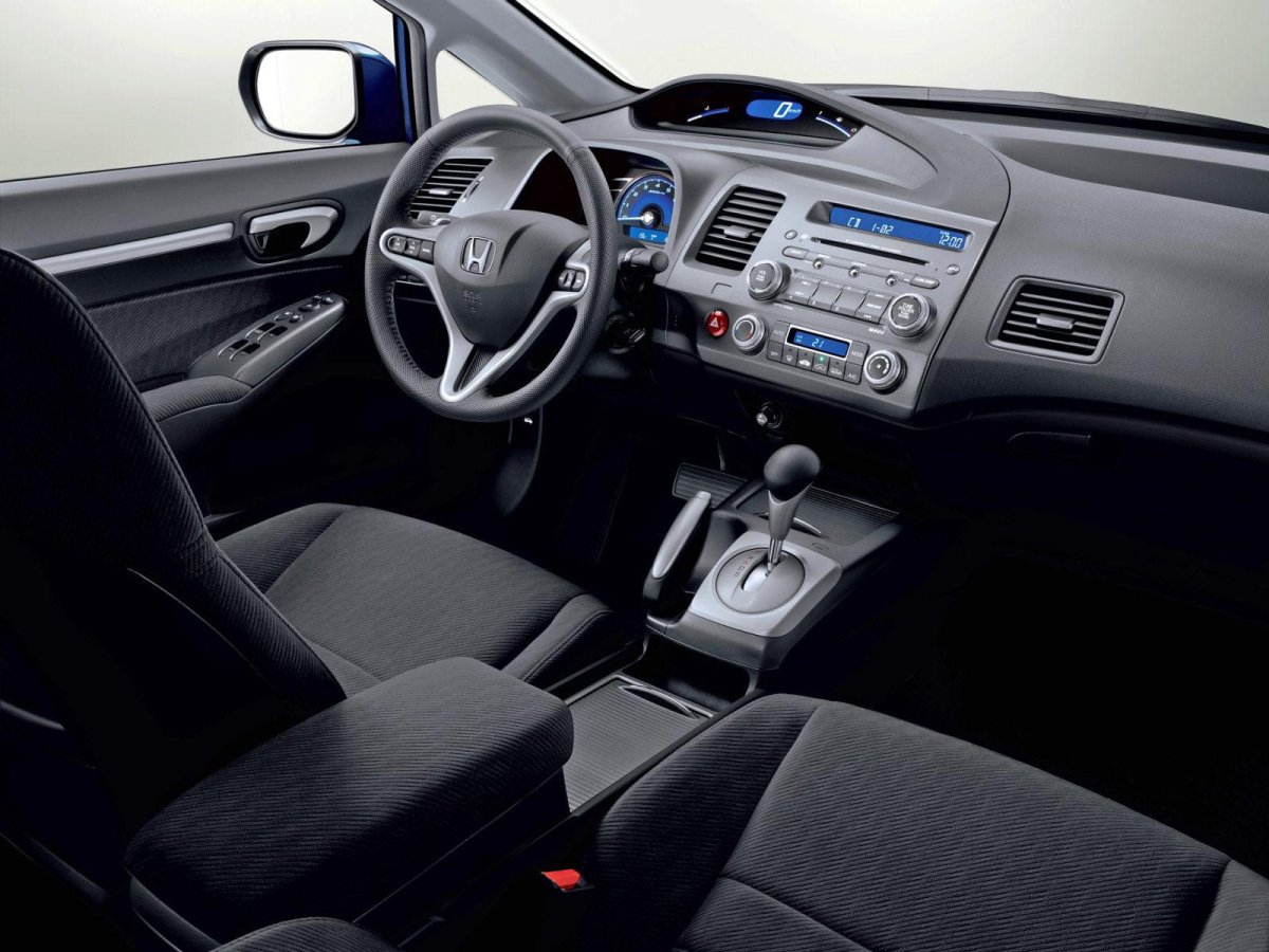 Honda Civic 2008 седан салон