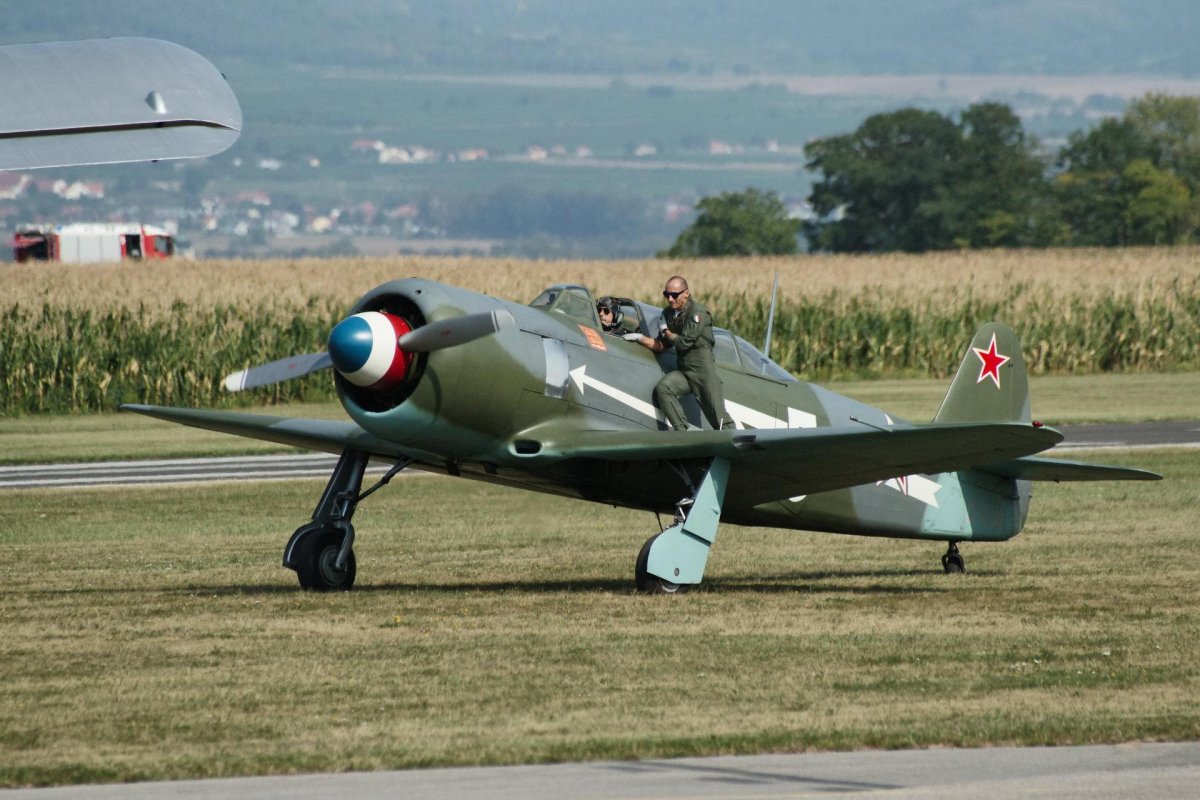 Як-11 одноместный