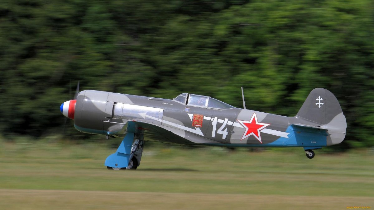 Як-11 истребитель