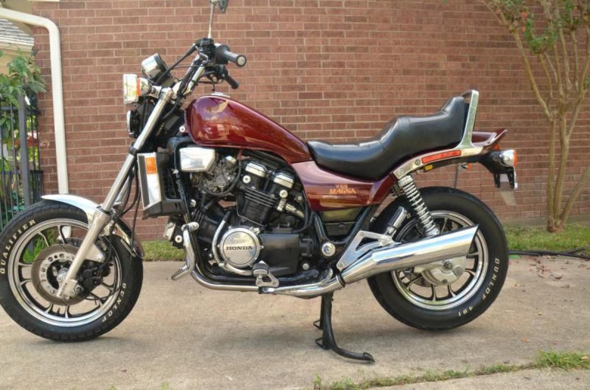 Honda Magna 1100