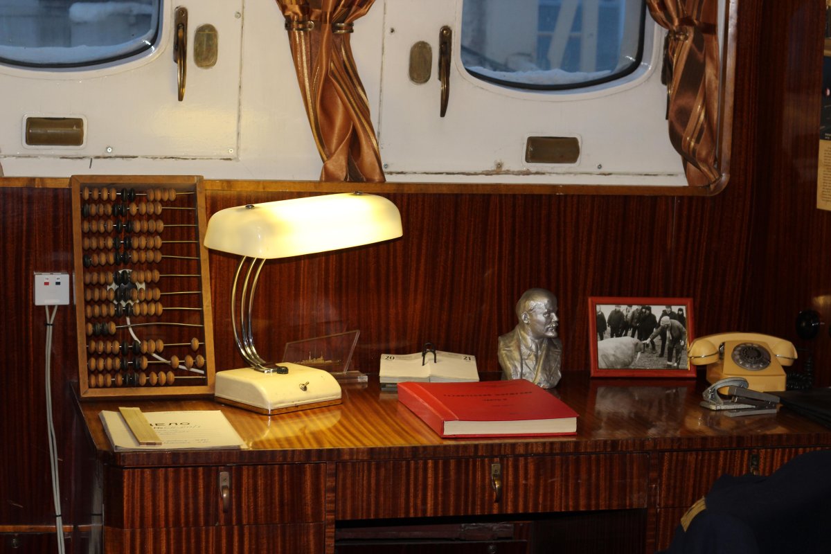 Каюта корабля