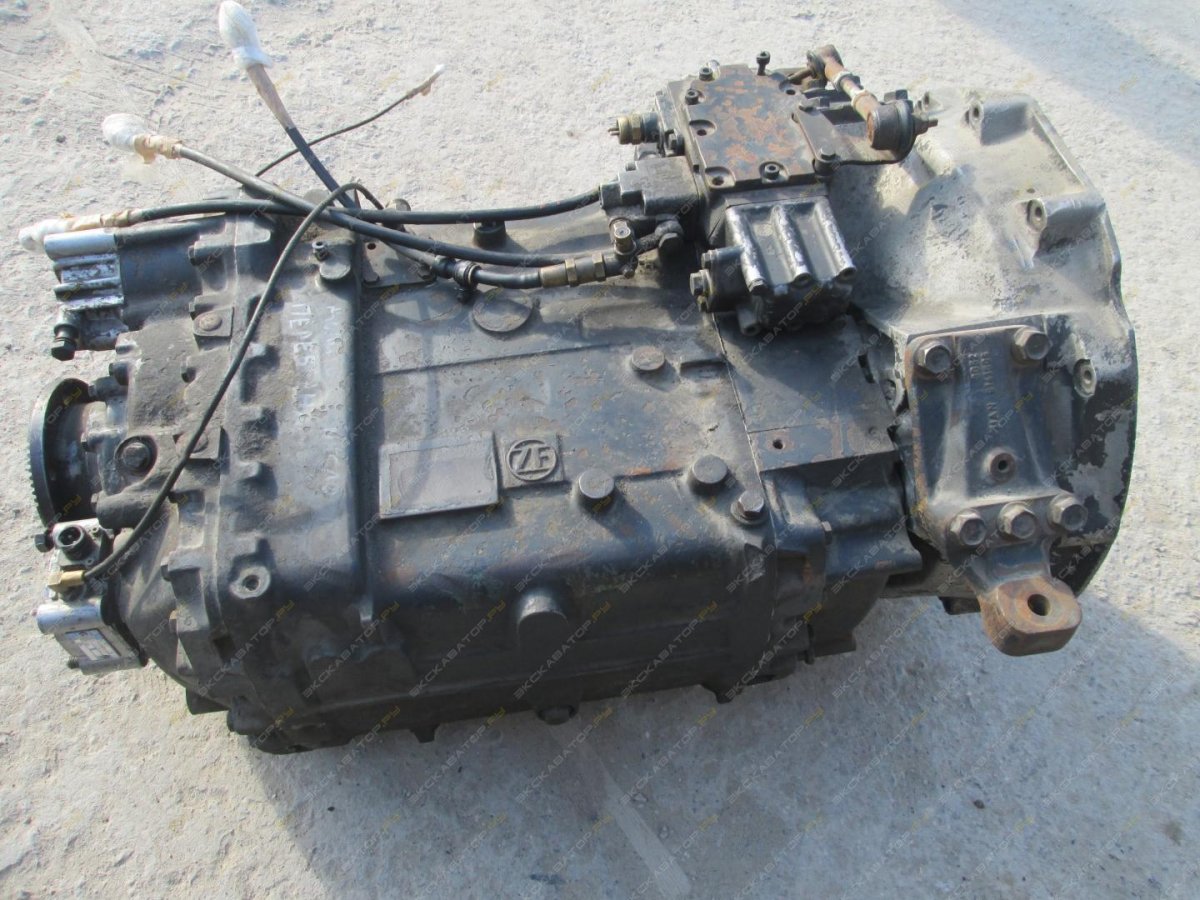 Коробка передач ZF 16s 150