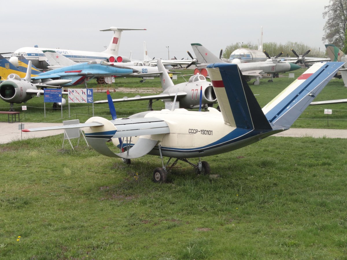 Самолетный киль